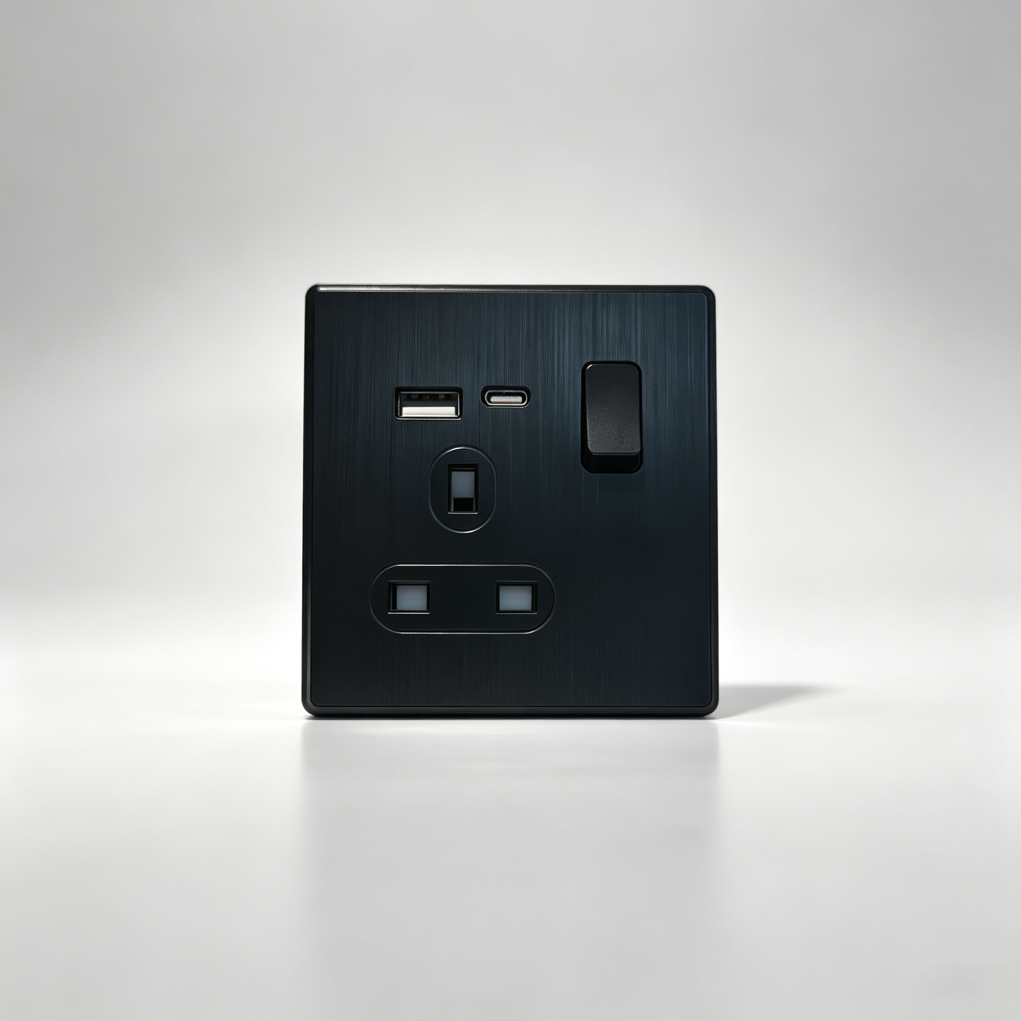 13A Switch Socket with USB(Type-c)(C3)